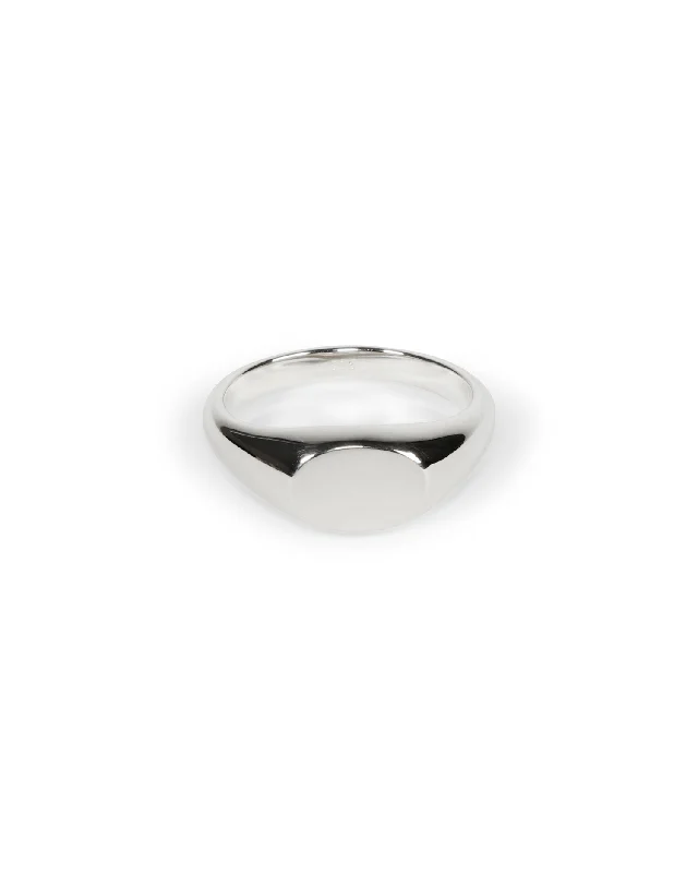 TYPE 001 Classic Signet Ring - 925 Sterling Silver